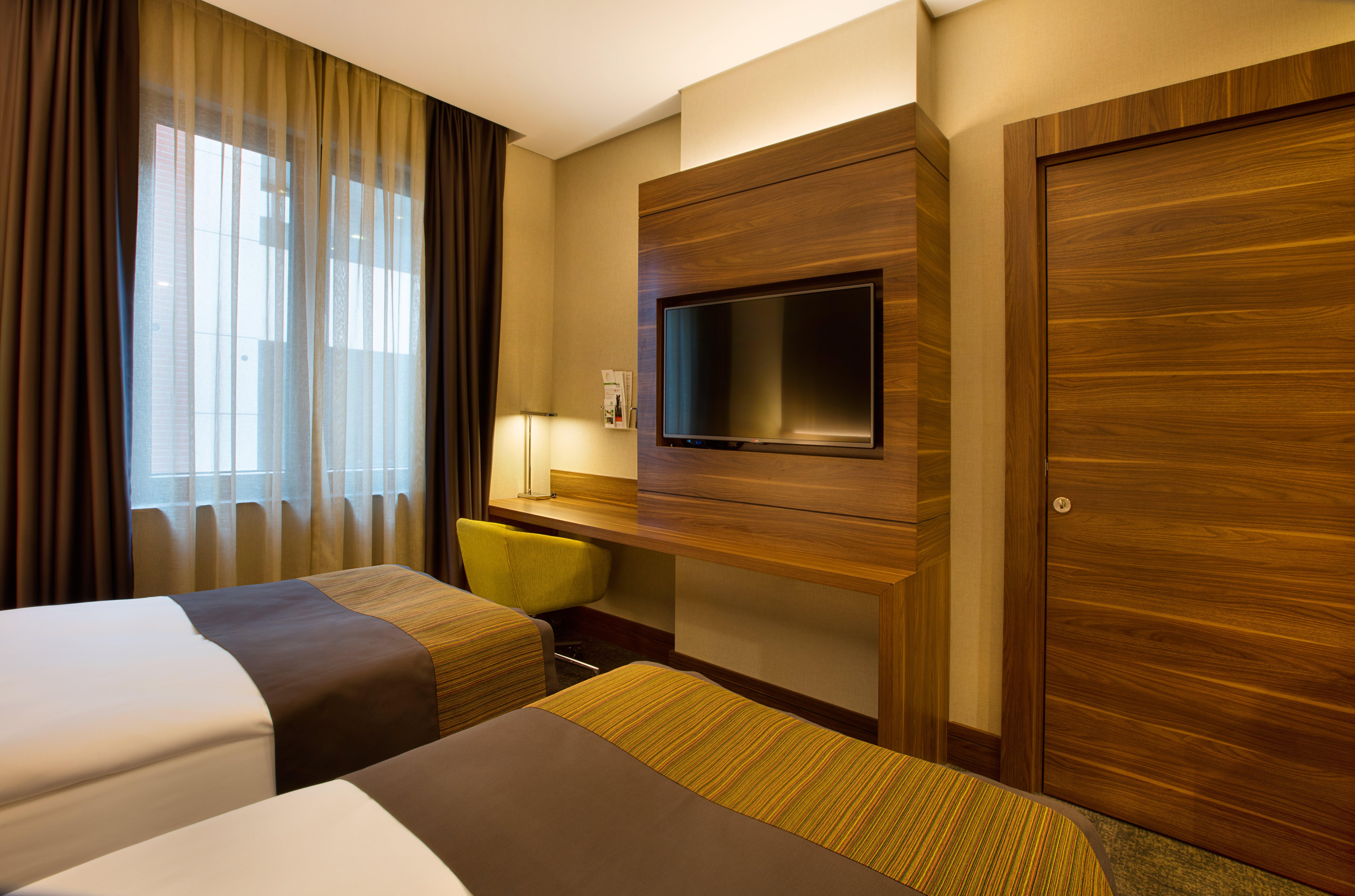 Holiday Inn Istanbul - Kadikoy, An Ihg Hotel Zewnętrze zdjęcie